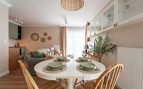Apartament Oliwny 34 - balkon z widokiem na góry